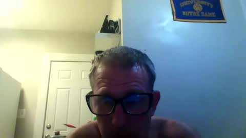 Snapshot of brodyb545755 chatting on 10/23/25, 05:07 brodyb545755 online show from 10/23/25, 05:07