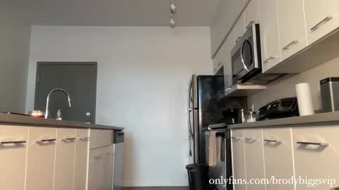 Brody Biggs online show from 11/22/25, 08:19