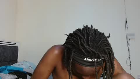 Snapshot of broken_haloo chatting on 03/04/26, 06:14 broken_haloo online show from 03/04/26, 06:14