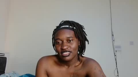 Snapshot of broken_haloo chatting on 03/05/26, 10:44 broken_haloo online show from 03/05/26, 10:44