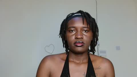 Snapshot of broken_haloo chatting on 03/15/26, 04:07 broken_haloo online show from 03/15/26, 04:07