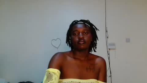 Snapshot of broken_haloo chatting on 03/18/26, 03:20 broken_haloo online show from 03/18/26, 03:20