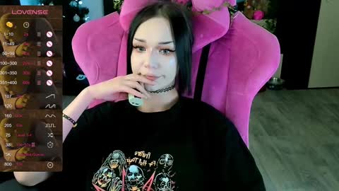 Snapshot of broodmommyy3 chatting on 01/21/25, 12:36 Martha online show from 01/21/25, 12:36