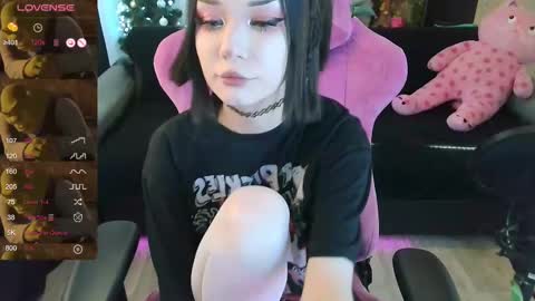 Snapshot of broodmommyy3 chatting on 02/09/25, 08:54 Martha online show from 02/09/25, 08:54