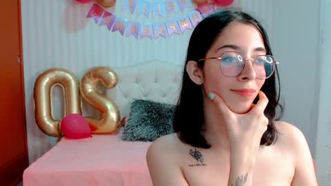 Brook Loves online show from 12/16/24, 01:21