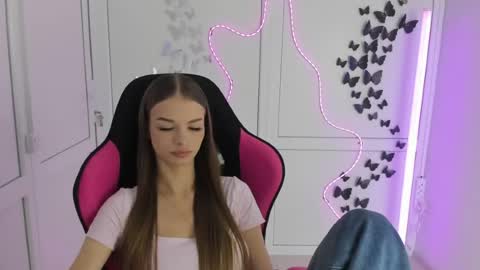 Vlada online show from 07/12/26, 12:40