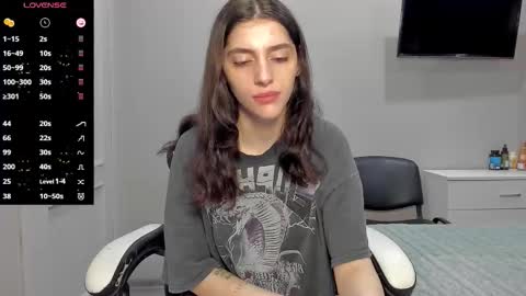 broosnica1 online show from 10/13/25, 09:53