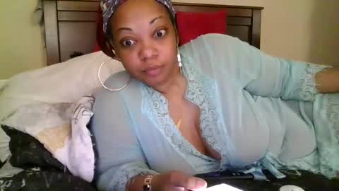 brownroundrenee online show from 04/04/26, 10:02