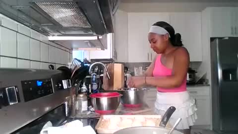 Brownsuagrcutie online show from 05/07/26, 04:23
