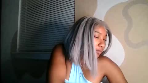Snapshot of brownsugarcutie3 chatting on 05/25/26, 03:56 Brownsuagrcutie online show from 05/25/26, 03:56