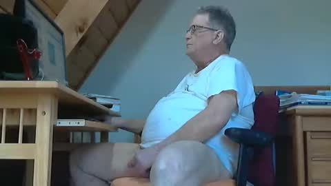 brubar online show from 04/26/26, 05:43