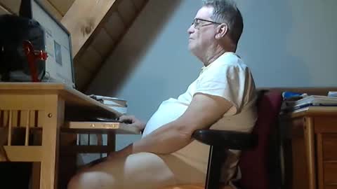 brubar online show from 04/30/26, 04:30