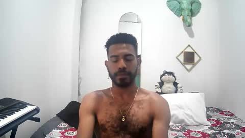 bruce_1111 online show from 10/15/25, 08:31