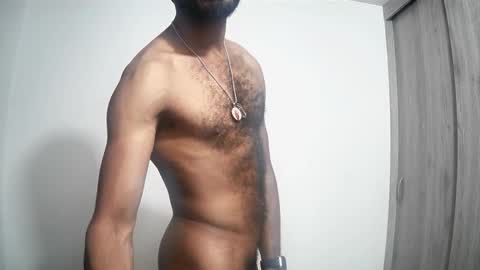 bruce_1111 online show from 12/16/25, 08:25