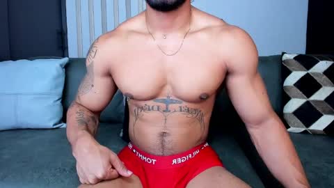 bruce roldan online show from 04/30/26, 05:52