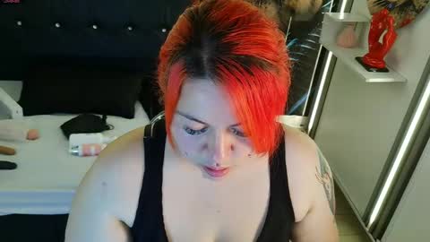 Bruja SCarlata online show from 04/30/26, 01:45