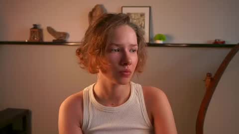 Snapshot of brunaeveritt chatting on 07/23/26, 04:10 Tess online show from 07/23/26, 04:10