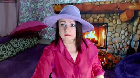 Snapshot of brunette7786 chatting on 05/22/26, 09:20 Julia online show from 05/22/26, 09:20