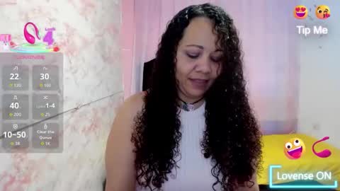 Snapshot of brunette_sasha chatting on 11/21/25, 02:27 Sasha Brunette online show from 11/21/25, 02:27