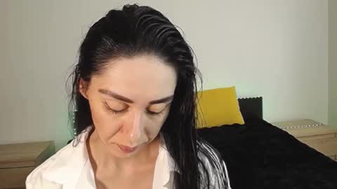 Ellis online show from 03/12/25, 05:46