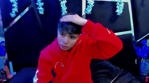 Snapshot of bruno_cruz chatting on 09/15/25, 06:13 Bruno Cruz online show from 09/15/25, 06:13