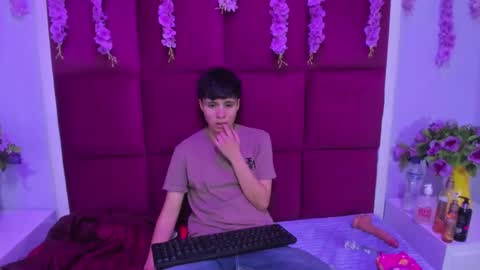 Snapshot of bruno_cruz chatting on 10/01/25, 02:50 Bruno Cruz online show from 10/01/25, 02:50