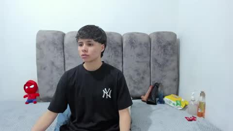 Snapshot of bruno_cruz chatting on 07/29/26, 02:32 Bruno Cruz online show from 07/29/26, 02:32