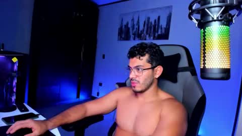 Snapshot of bruno_diaz31 chatting on 12/02/24, 11:34 Bruno online show from 12/02/24, 11:34