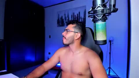 Snapshot of bruno_diaz31 chatting on 01/26/25, 05:13 Bruno online show from 01/26/25, 05:13