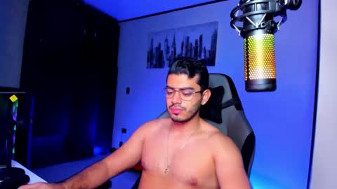 Snapshot of bruno_diaz31 chatting on 02/20/25, 12:04 Bruno online show from 02/20/25, 12:04
