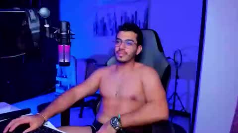 Snapshot of bruno_diaz31 chatting on 03/23/26, 04:38 Bruno online show from 03/23/26, 04:38