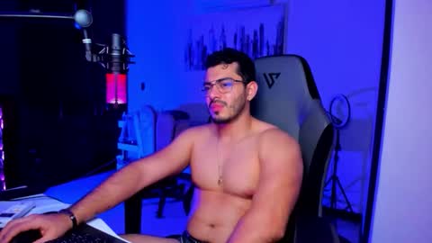 Snapshot of bruno_diaz31 chatting on 03/27/26, 04:18 Bruno online show from 03/27/26, 04:18