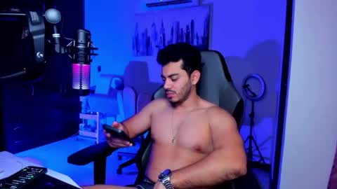 Snapshot of bruno_diaz31 chatting on 04/08/26, 11:54 Bruno online show from 04/08/26, 11:54