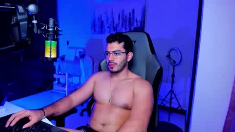 Snapshot of bruno_diaz31 chatting on 04/11/26, 07:45 Bruno online show from 04/11/26, 07:45
