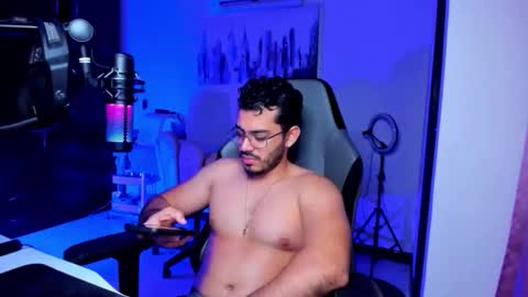 Snapshot of bruno_diaz31 chatting on 04/17/26, 03:31 Bruno online show from 04/17/26, 03:31