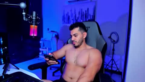 Snapshot of bruno_diaz31 chatting on 04/20/26, 04:04 Bruno online show from 04/20/26, 04:04