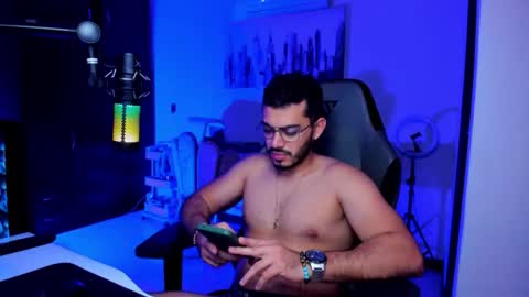 Snapshot of bruno_diaz31 chatting on 05/03/26, 03:23 Bruno online show from 05/03/26, 03:23