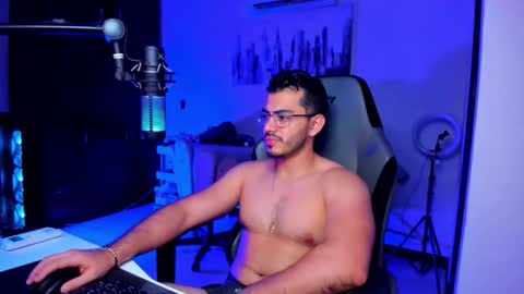 Snapshot of bruno_diaz31 chatting on 05/07/26, 04:07 Bruno online show from 05/07/26, 04:07