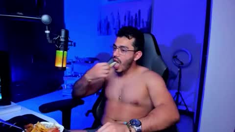 Snapshot of bruno_diaz31 chatting on 05/11/26, 03:45 Bruno online show from 05/11/26, 03:45