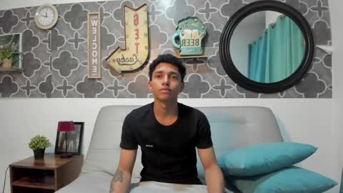 Snapshot of bruno_snow chatting on 03/30/26, 03:29 bruno_snow online show from 03/30/26, 03:29