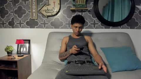 Snapshot of bruno_snow chatting on 04/08/26, 04:01 bruno_snow online show from 04/08/26, 04:01