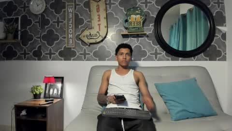 Snapshot of bruno_snow chatting on 04/10/26, 04:06 bruno_snow online show from 04/10/26, 04:06