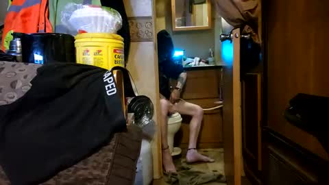 Snapshot of brushsquach chatting on 01/22/25, 06:10 Steve... aka SkinnieDippin aka TimberTramp online show from 01/22/25, 06:10