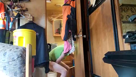 Snapshot of brushsquach chatting on 01/23/25, 09:29 Steve... aka SkinnieDippin aka TimberTramp online show from 01/23/25, 09:29