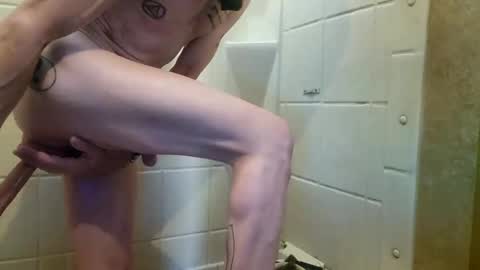 Snapshot of brushsquach chatting on 01/28/25, 09:40 Steve... aka SkinnieDippin aka TimberTramp online show from 01/28/25, 09:40