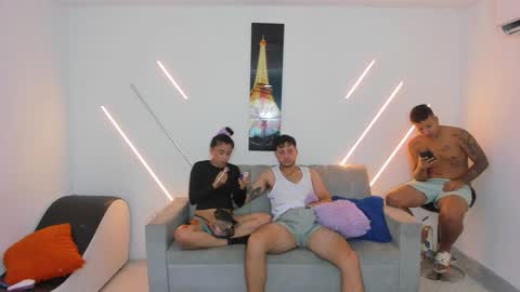 Snapshot of brutal_sex_room2k chatting on 11/30/25, 02:54 brutal_sex_room2k online show from 11/30/25, 02:54