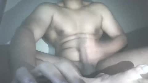 Snapshot of brwcm7 chatting on 12/17/25, 06:58 brwcm7 online show from 12/17/25, 06:58