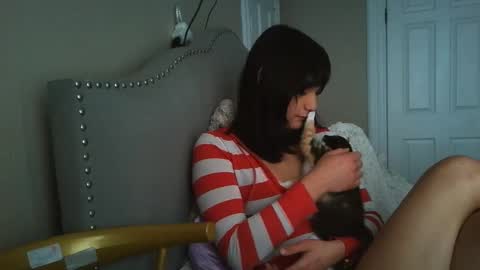 brwnchkn13 online show from 02/01/26, 09:46