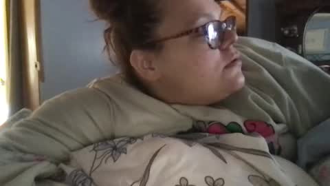 Snapshot of brwneyedbbw chatting on 12/11/24, 06:42 Desiree online show from 12/11/24, 06:42