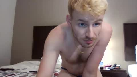 Snapshot of brxdd88 chatting on 01/12/26, 06:29 BRADDY online show from 01/12/26, 06:29